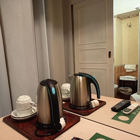 Hotel Julia Roma Ngoại thất bức ảnh