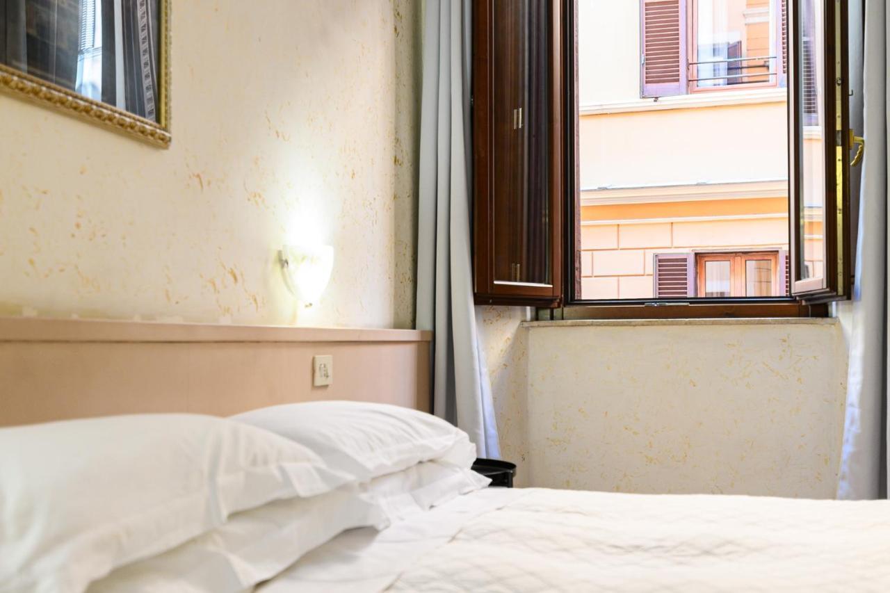 Hotel Julia Roma Ngoại thất bức ảnh
