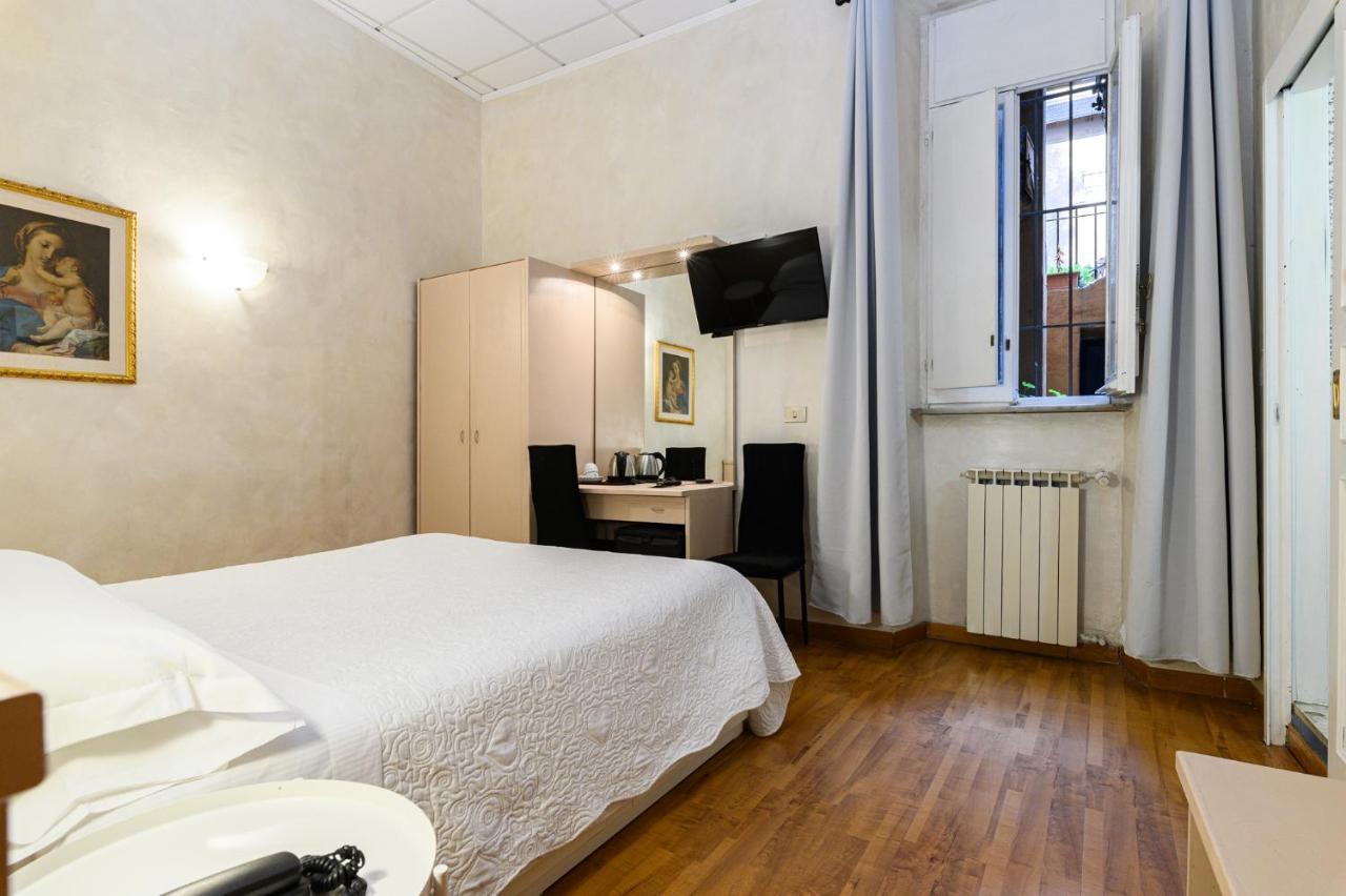Hotel Julia Roma Ngoại thất bức ảnh