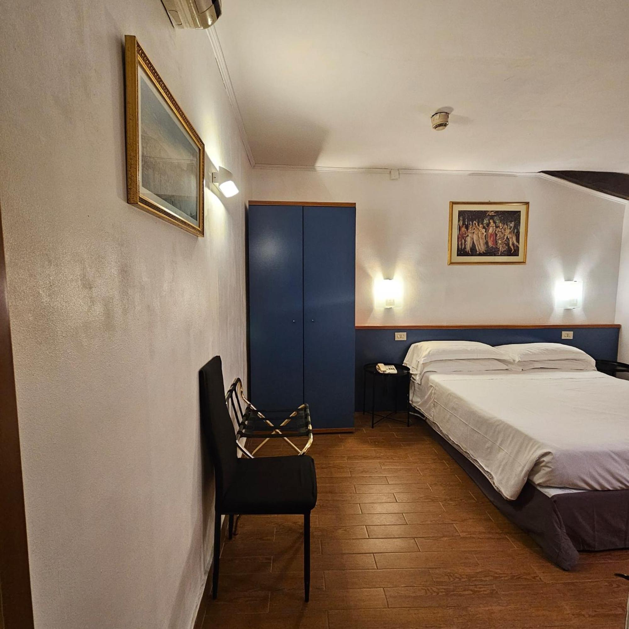 Hotel Julia Roma Ngoại thất bức ảnh