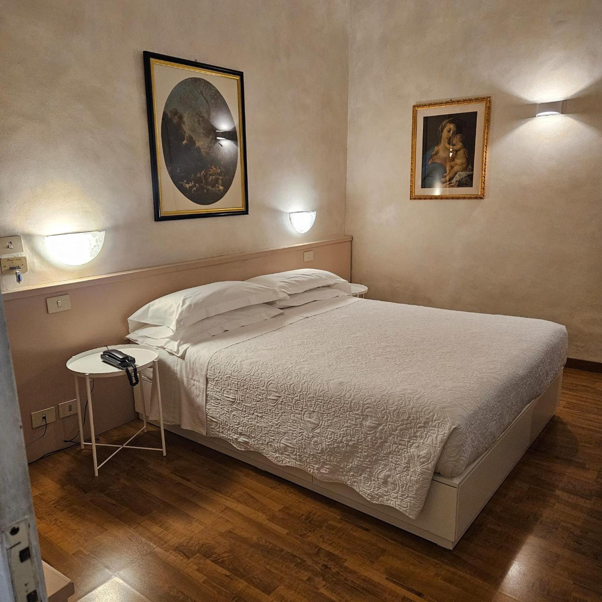 Hotel Julia Roma Ngoại thất bức ảnh