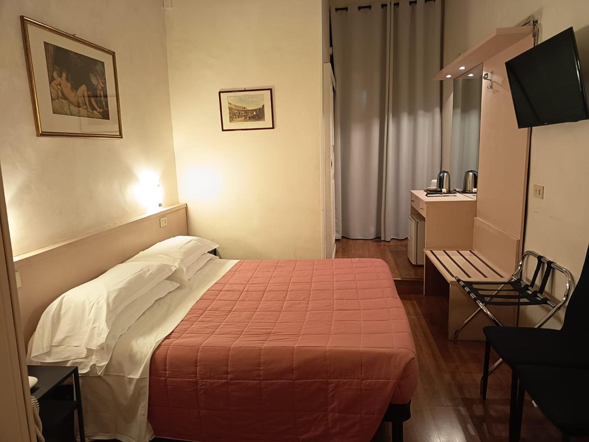 Hotel Julia Roma Ngoại thất bức ảnh